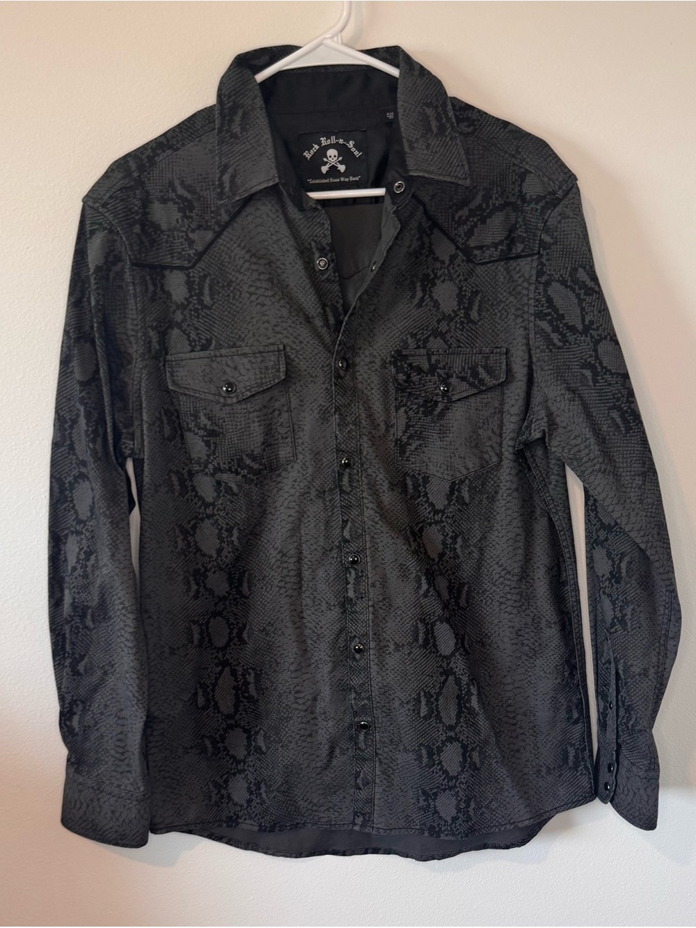 Rock Roll-n-Soul Lizard King Shirt Men’s M Snakeskin Western Pearl Snap